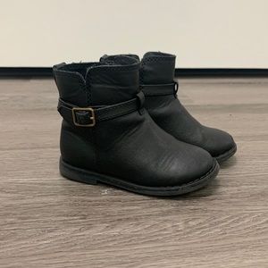 Gap baby black boots - size 6
